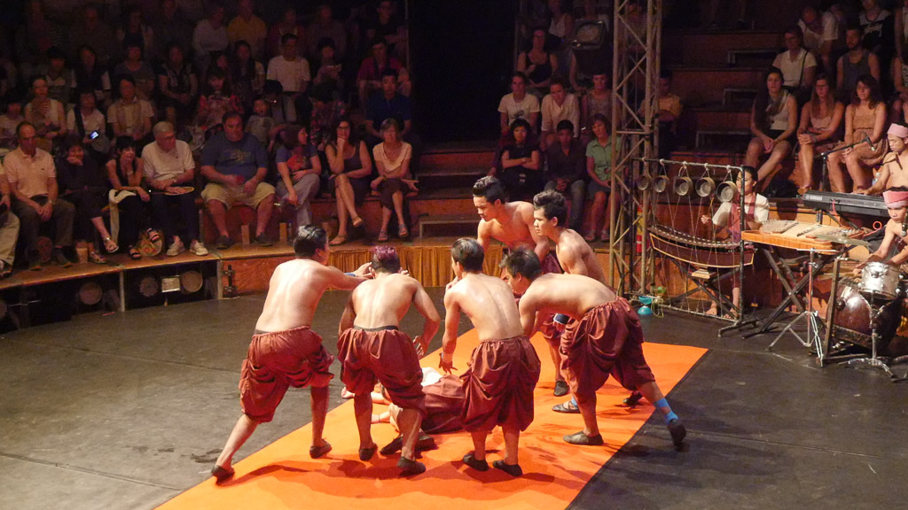 phare circus-13